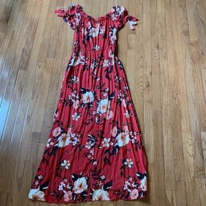 Maxi dress. Red floral, off the shoulder! M